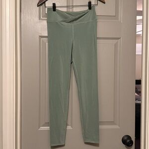 Twenty Montreal ColorSphere Crossover Leggings